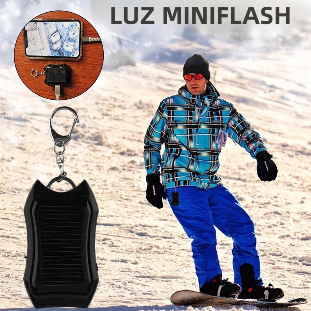Power Bank Solar con Llavero - Cargador Portátil con Panel Solar Mini para Celulares y Supervivencia al Aire Libre BP006 - Yesmart