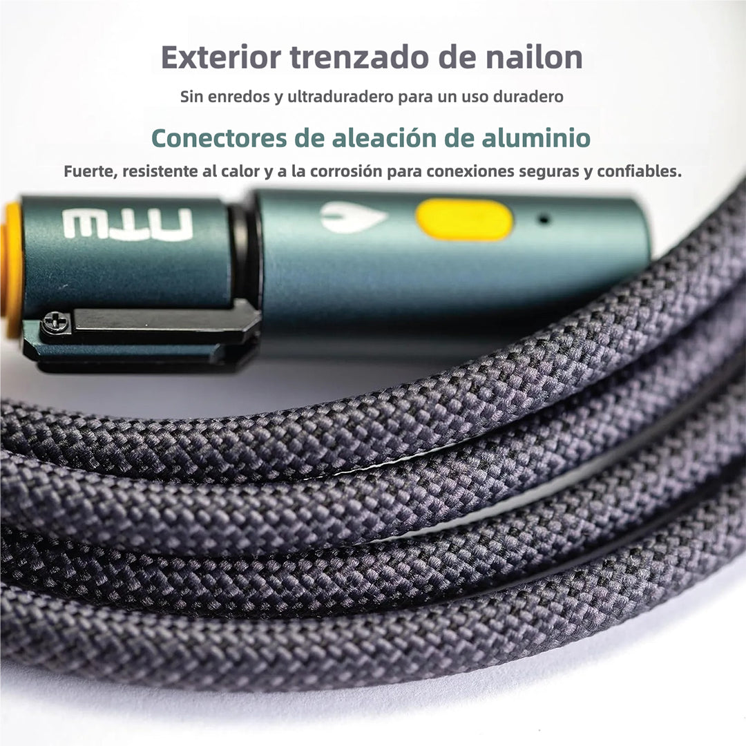 Cable de Carga USB-C de 5 Pies 240W con Linterna LED y Encendedor, Carga Rápida, Compatible con MacBook, iPhone y Android - CI013